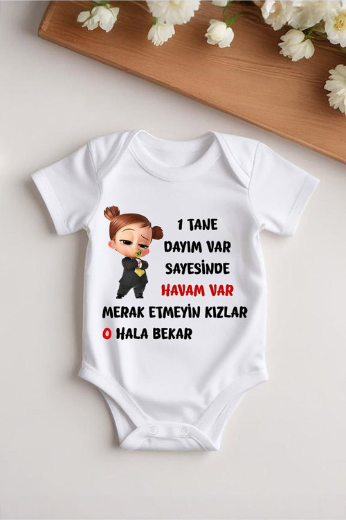 %100 Pamuk Kısa Kollu Dayım Var Sayesinde Havam Var Desenli Çıtçıtlı Bebek Body Zıbın