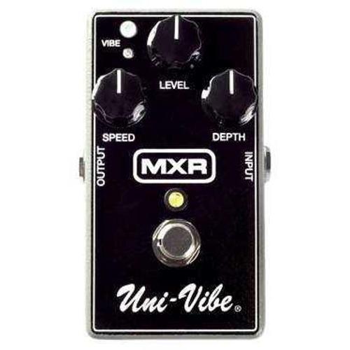 M68 Uni-Vibe Chorus & Vibrato Pedalı