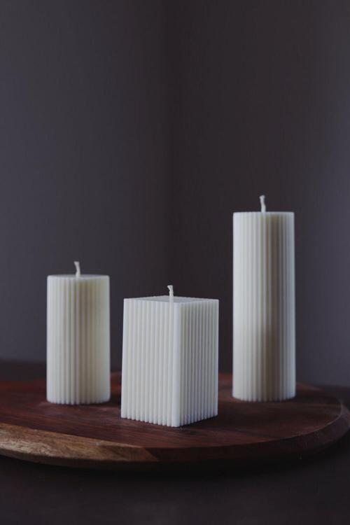 Dekoratif Desenli Kokulu Mum 3Lü Set - Desenli Set Kokulu Vegan Soya Wax Mumu 3 Adet Beyaz Mum