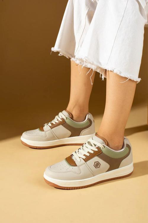 4220 Anatomik Taban Günlük Kadın Spor Ayakkabı