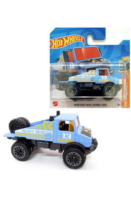 Mercedes-Benz Unimog 1300 (1/64)