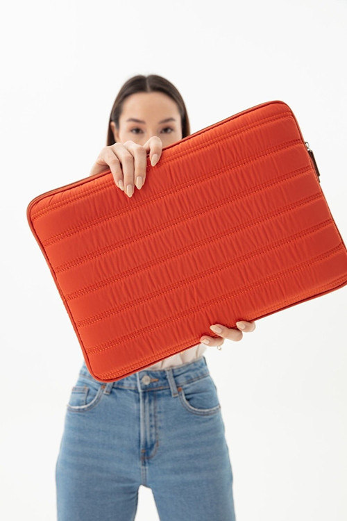 Su Geçirmez Kumaş Laptop Kılıfı 15.6 & 16 Inç Turuncu
