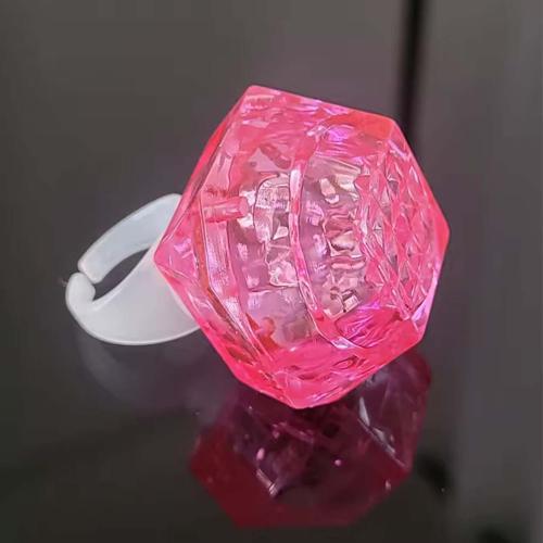 Büro Ev Ofis Etkinik Süsleri için 3.5x5CM Pembe 3Mod Led Glow Işıklı Kristal Stil Yüzük