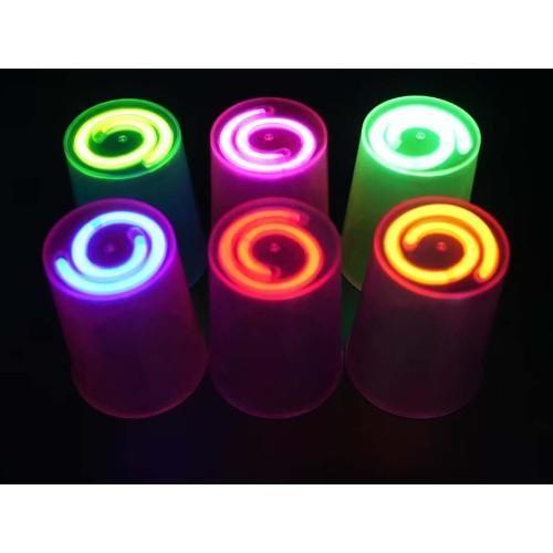 Büro Ev Ofis Etkinik Süsleri için 8ADET Karanlıkta Parlar Mega Glow Bardak Seti