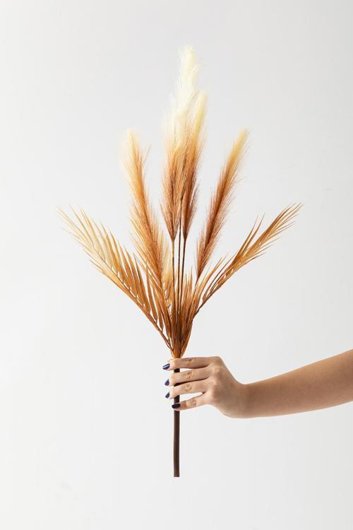 Yapay Tüylü Palmiye Yaprağı 75 Cm 8 Dal Kahverengi