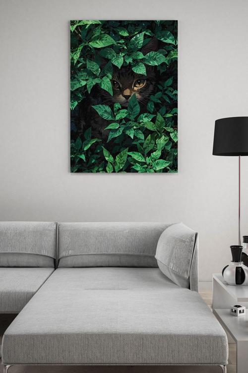 Yapraklar Arasında Kedi Kanvas Tablo