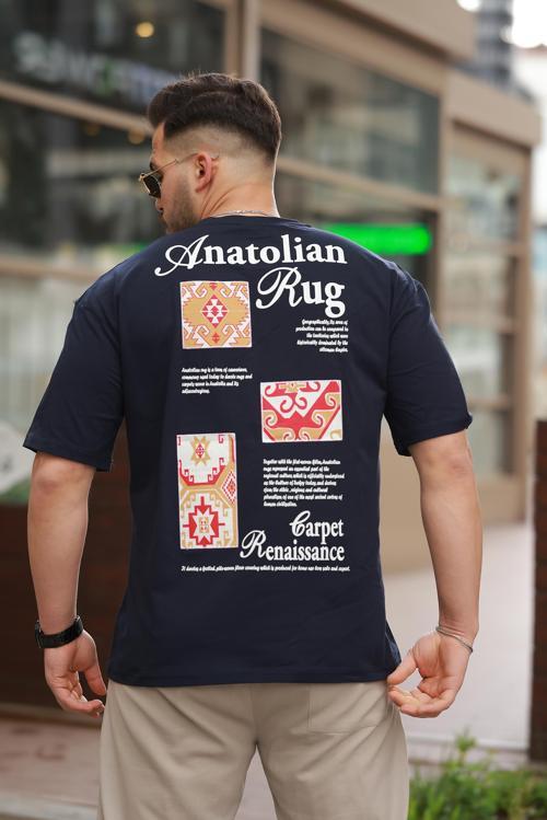Lacivert Anatolian Rug Sırtı Baskı Detaylı Oversize Kısa Kollu Tişört- 2520