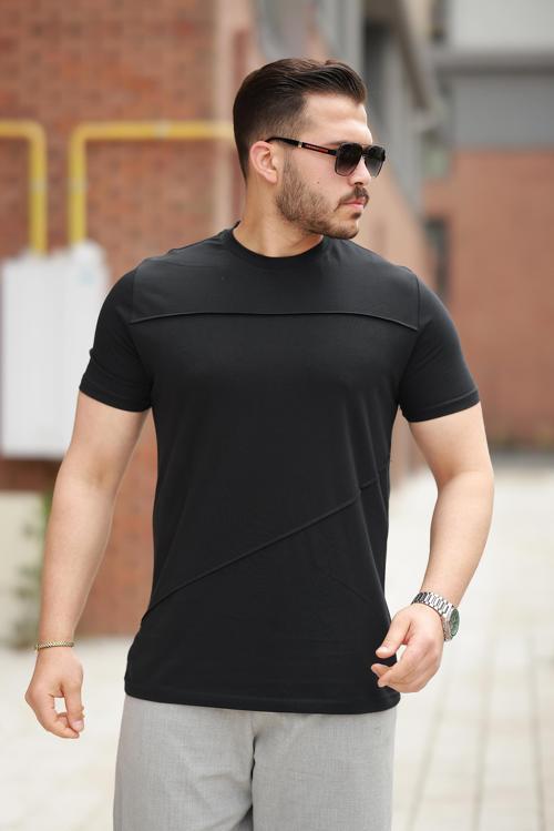 Siyah Parçalı Dikiş Detaylı Regular Fit Kısa Kollu Tişört -2523