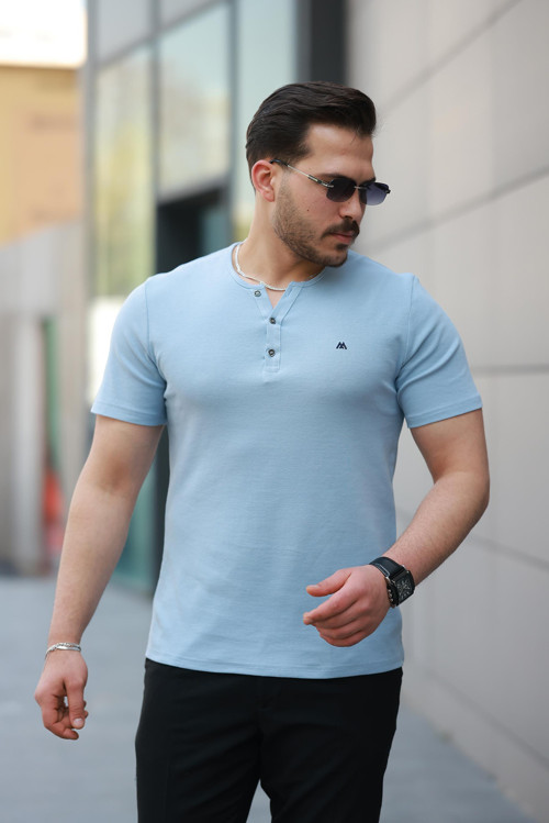 Buz Mavisi Önü Düğmeli Sıfır Yaka Kısa Kollu Regular Fit Tişört- 2510