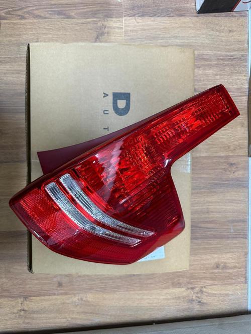 Citroen C4 Stop Lambası Sağ 2004-2011 DEPO