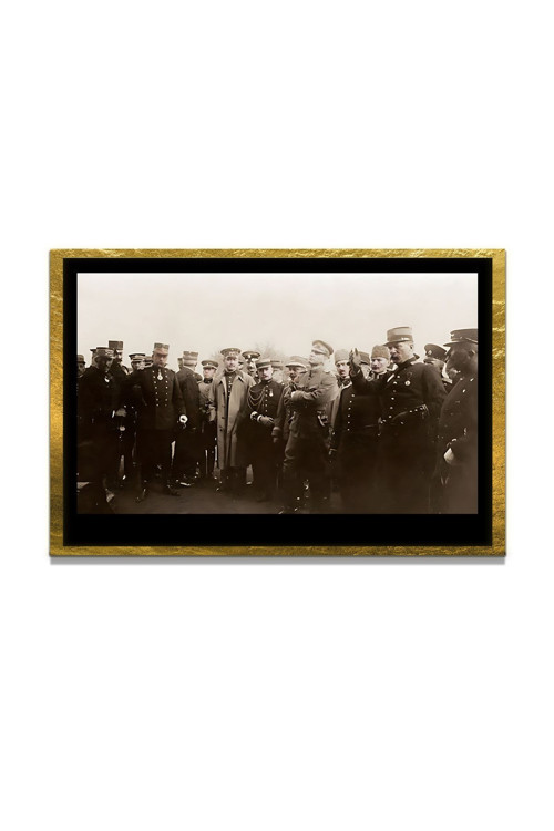 Yapay Zeka İle Yenilenmiş Atatürk Fotoğrafları Siyah Beyaz Cam Tablo, 3D Dekoratif Baskı 98