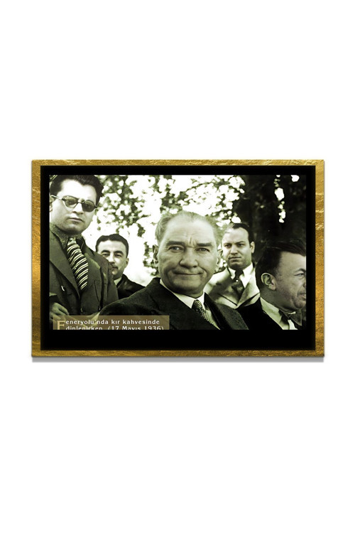 Yapay Zeka İle Yenilenmiş Atatürk Fotoğrafları Siyah Beyaz Cam Tablo, 3D Dekoratif Baskı 548