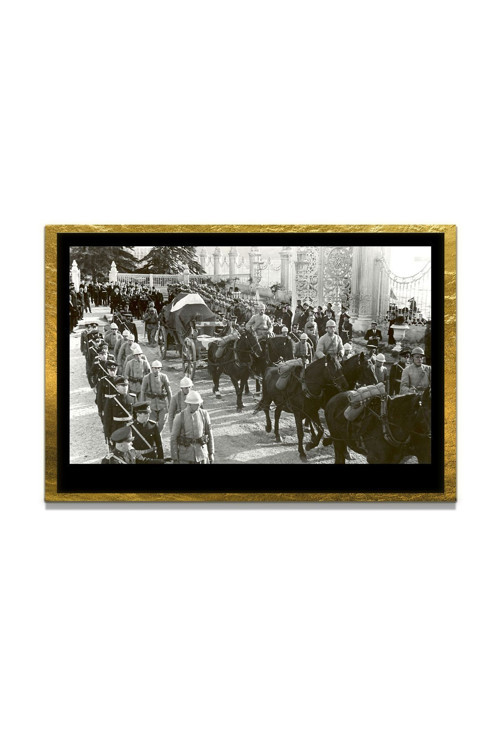 Yapay Zeka İle Yenilenmiş Atatürk Fotoğrafları Siyah Beyaz Cam Tablo, 3D Dekoratif Baskı 407