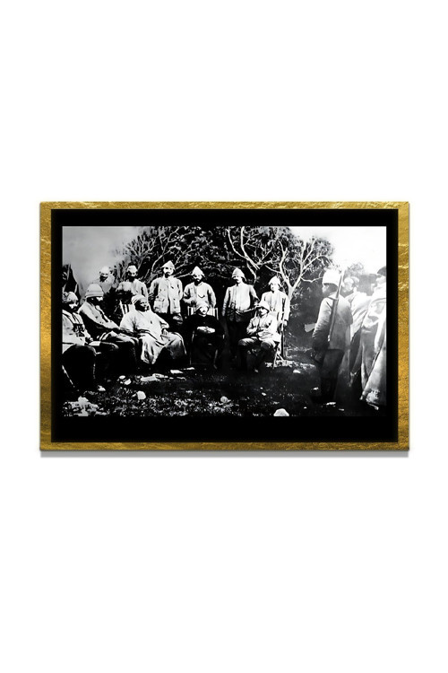 Yapay Zeka İle Yenilenmiş Atatürk Fotoğrafları Siyah Beyaz Cam Tablo, 3D Dekoratif Baskı 599