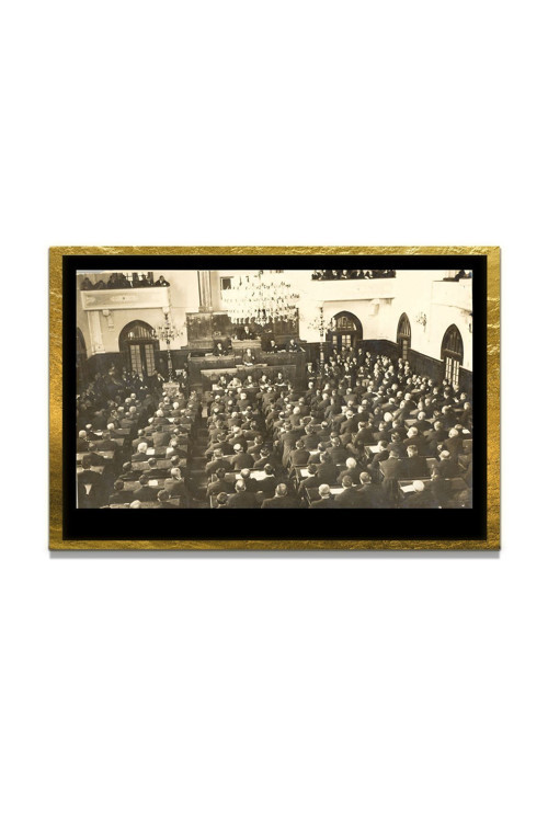 Yapay Zeka İle Yenilenmiş Atatürk Fotoğrafları Siyah Beyaz Cam Tablo, 3D Dekoratif Baskı 797