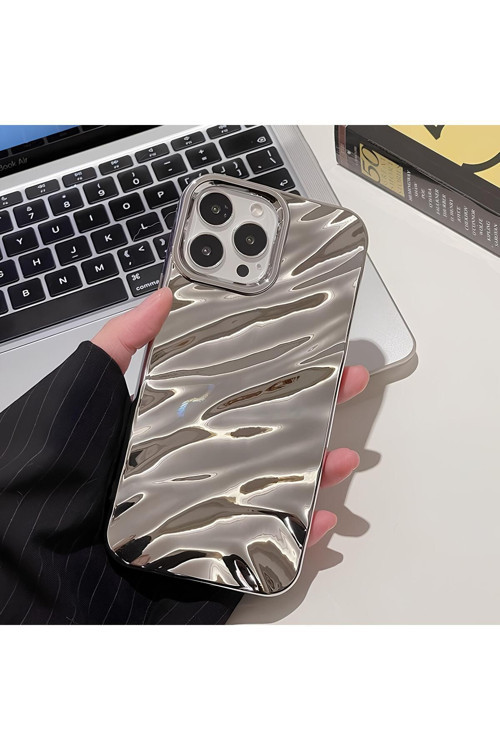 Silver Case Zigzag İphone 15