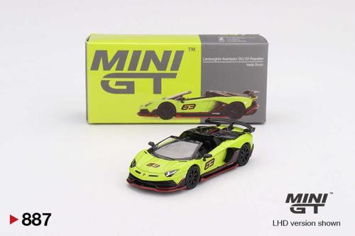 1/64 887 Lamborghini Aventador SVJ 63 Roadster Verde Shock