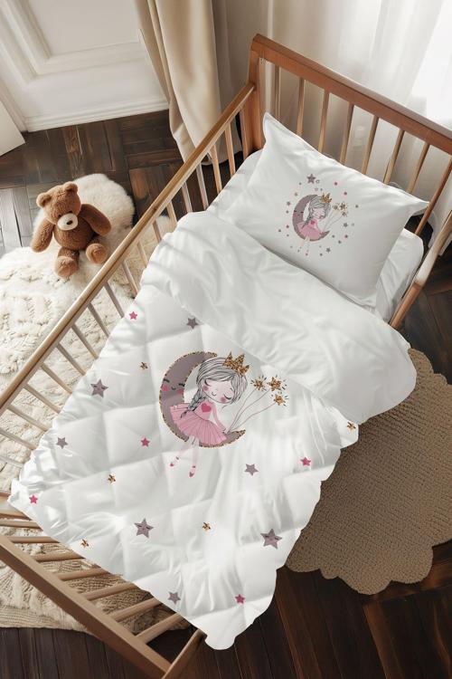 Beyaz Ay'Da Oturan Kız Desenli Bebek Beşik Uyku Seti Tlabg-085