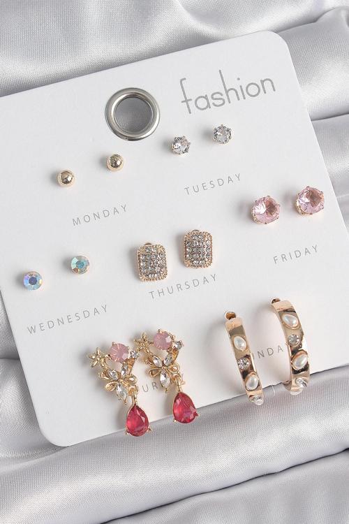 Zarif Kadın için Golden Pirinç Zirkonlu Çiçek İncili Halka 7 Çift Küpe Seti