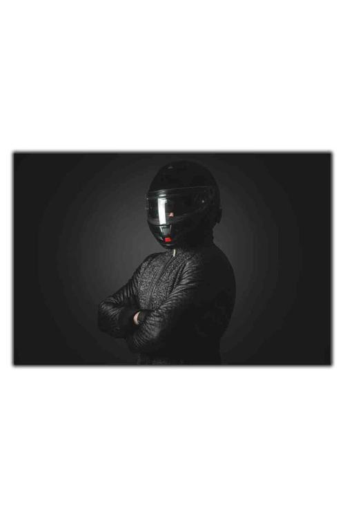 Siyah Kasklı Motorcu Kanvas Tablo