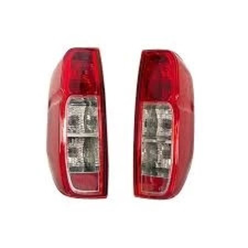 Stop Lambası Navara 06-15 Duysuz Sağ (Oem No: 26550-Eb70A)