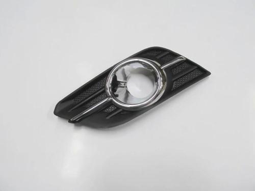 Opel Mokka- 12/16; Sis Lamba Kapağı Sol Sis Delikli Siyah (Sis Yuvası Nikelajlı) (Tw) (Oem No: 95276