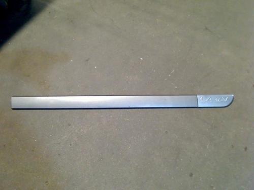 Kapı Bandı Ön Sağ Renault Megane Iı Bm 03-05 (Oem No: 7701475248)