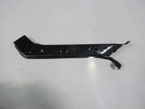 Nıssan Juke- 11/19; Ön Panel Yan Parça Sol Üst (Tyg) (Oem No: 62521-1Ka0A)