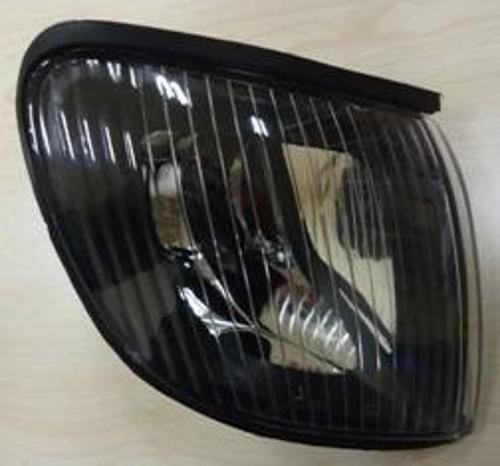 1998-2008 Hyundai Starex Kamyonet Ön Sinyal Sağ Füme (Famella) (Adet) (Oem No:923014A550)