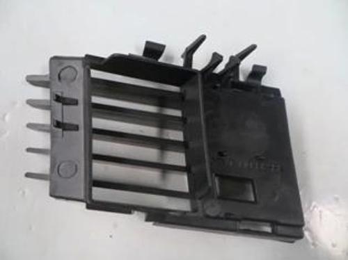 2003-2005 Opel Vectra C Sis Lambası Yan Kapağı Sol (Sisli Tip) (Tw) (Adet) (Oem No:1400265)
