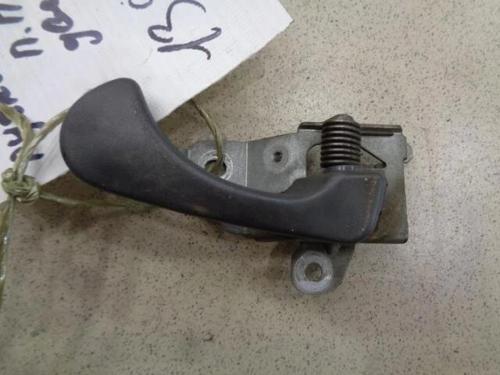 Kapı Kolu Carısma  96-99 İç Sağ (Oem No: Mb794020)