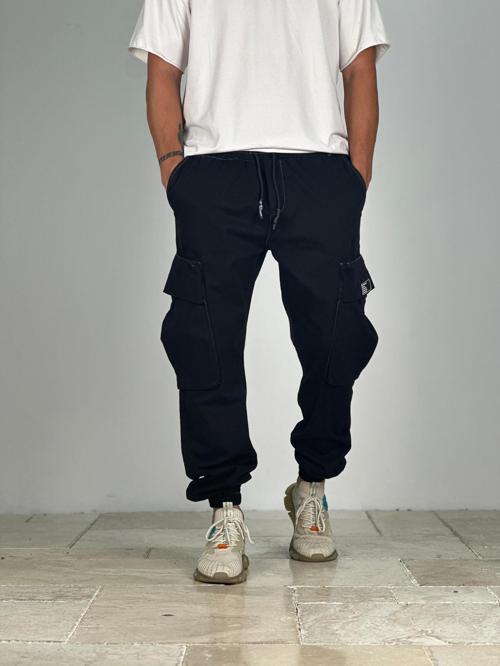 Premium Kalite Büyük Cepli Siyah Jogger Pantolon