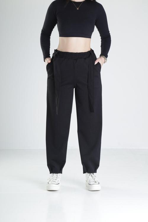 Pileli Siyah Jogger Pantolon