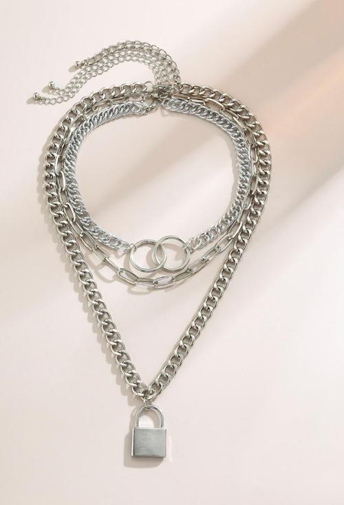 Gümüş Rengi Kilit Ve Halka 3 Katmanlı Kolye - 484