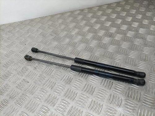 Bagaj Amortısörü Sag/Sol Kore Pro Ceed Hb/Van Benzın-Dızel 2012- (Oem No: 81770A2700)