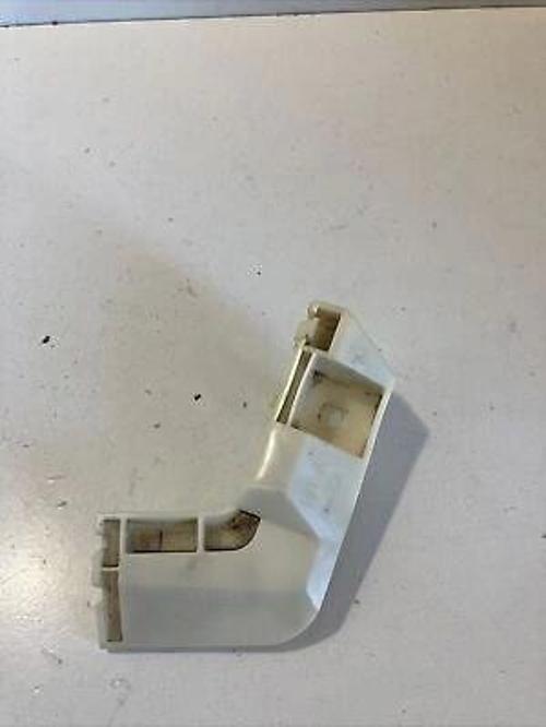 Renault Koleos- 2009-2011  Arka Tampon Bağlantı Braketi Sol Plastik (Tw) (Oem No:85222Jy00A)