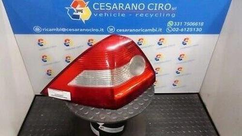 Renault Megan Iı 2006-2010 Stop Lambası Sol Duysuz (Oem No:8200417345)