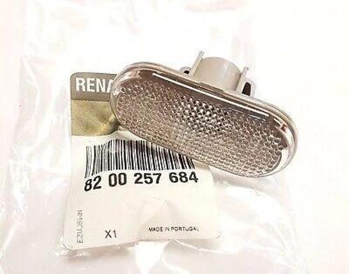 Renault Dacia Logan 2005- Çamurluk Sinyali Beyaz (Oem No:8200257684)