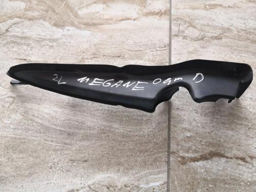 Renault Megane Iı 2007- Ön Cam Izgara Tesbıt Plastiği R  (Oem No:8200100591)