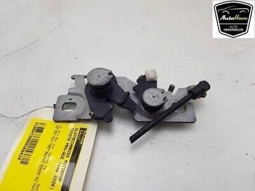 Fiat Doblo V / Scudo V /Rifter / Partner B.M 2018- Kaput Kilidi  (Oem No:9808870280)