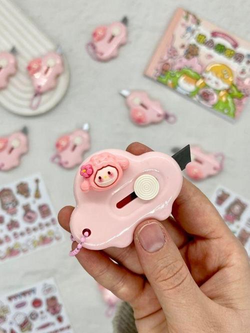 Kuzu Desenli Pembe Mini Maket Bıçağı/Sanat Bıçağı/ Bullet Journal/Scrapbook