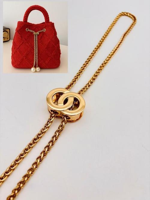 İncili Zincir Çanta Büzgüsü Light Gold Renk