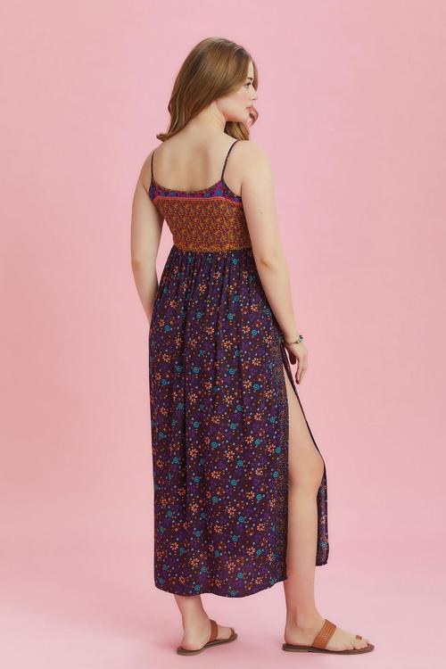 Askılı Yırtmaçlı Çiçekli Robadan Büyük Beden Elbise