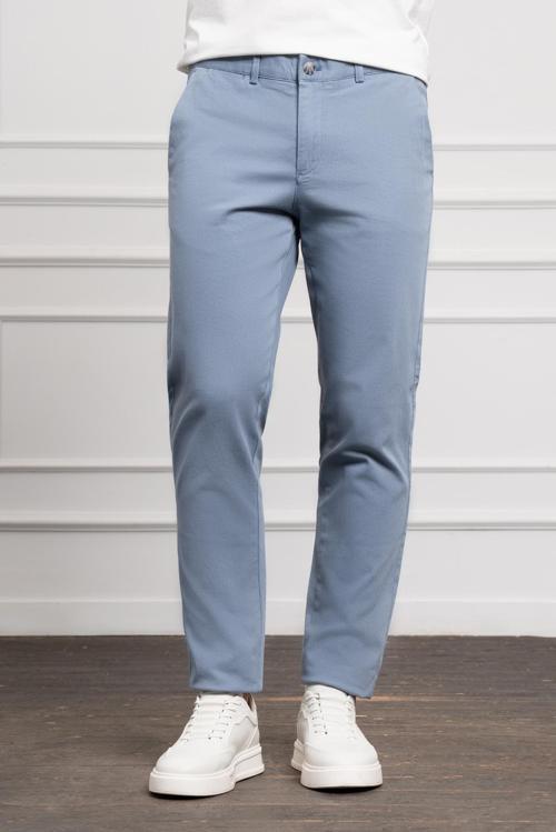  Erkek Mavi Dynamic Fit Rahat Kesim Chino Pantolon