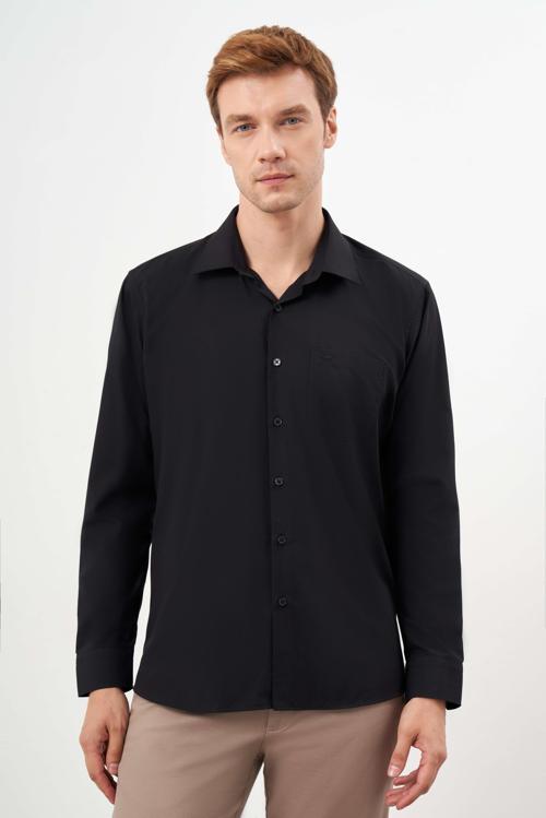  Erkek Siyah Basic Düz Desen Cepli Sert Yaka Regular Fit Gömlek