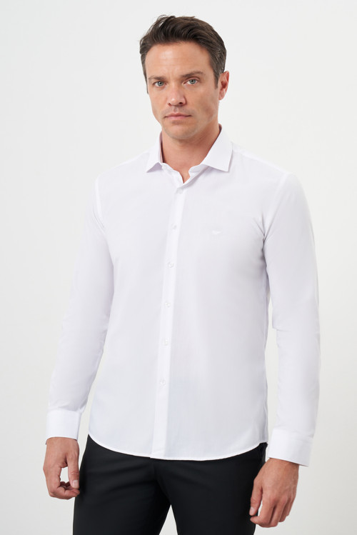 Erkek Beyaz Basic Düz Desen İtalyan Yaka Slim Fit Gömlek