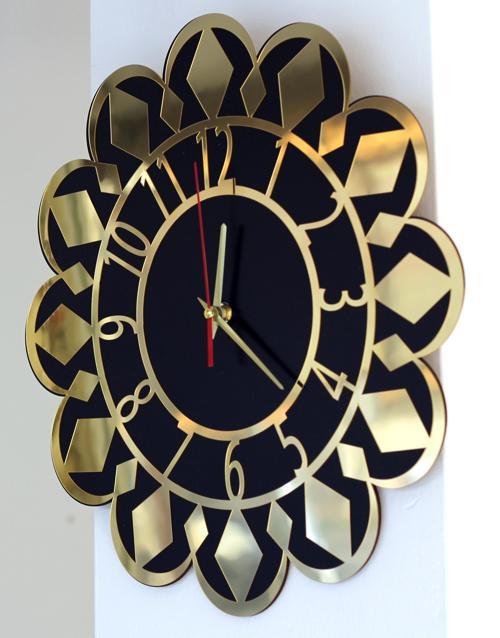 Gold Papatya Duvar Saati – 40 cm MDF Pleksi Dekoratif Saat
