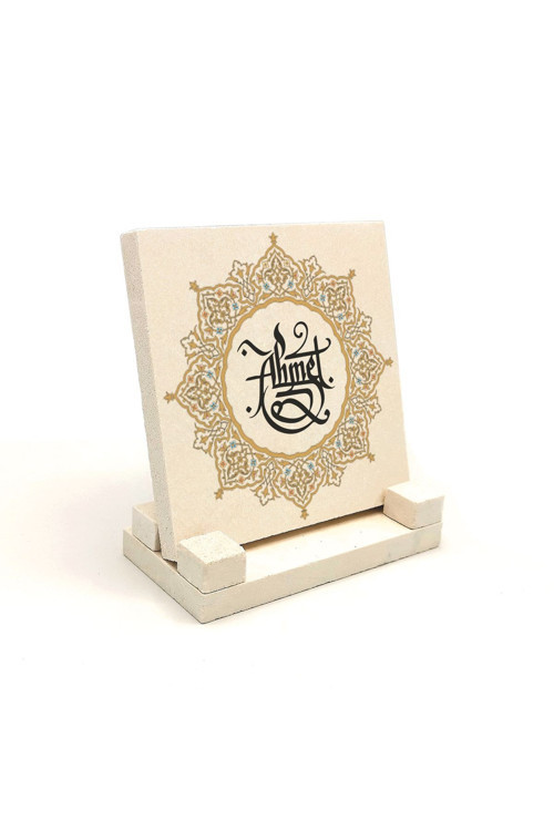 Geleneksel Hat Sanatı Ile Doğal Taş Üzerine Yazılı Masaüstü Isimlik