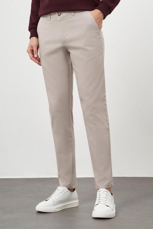  Erkek Taş Chino Dynamik Fit Pantolon