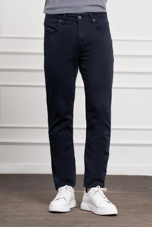 Erkek Lacivert Mevsimlik Pamuk 5 Cep Dynamic Fit Jean Pantolon
